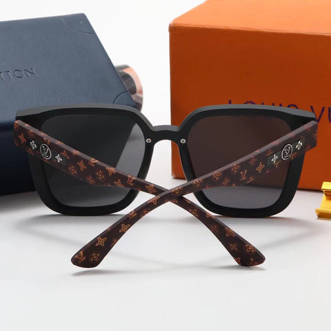 4 Colors Fashion Sunglasses  3420