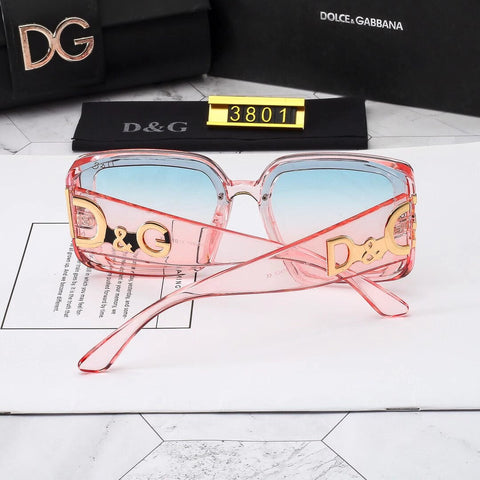 4 colors fashin woman's Thick Frame Fashion Sunglasses